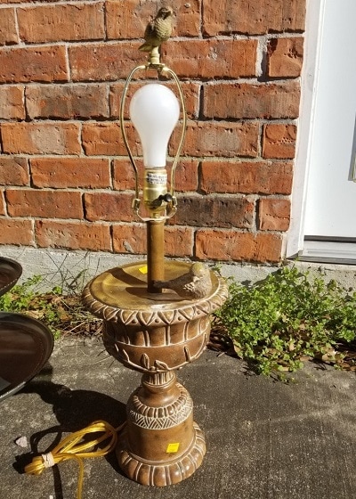 Painting a Brass Lamp from the Thrift Store