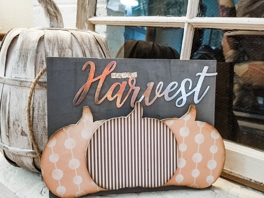 Harvest sign DIY project using supplies from the Dollar Tree