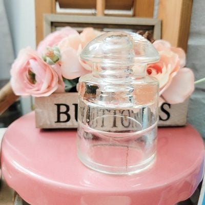 Decor Pieces To Feather Your Nest