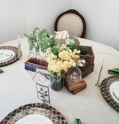 Create a Spring table inspired by botanical prints