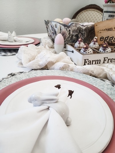 farmhouse tablescape for Easter