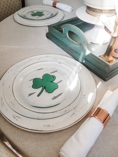 vintage farmhouse St. Patrick's Day tablescape