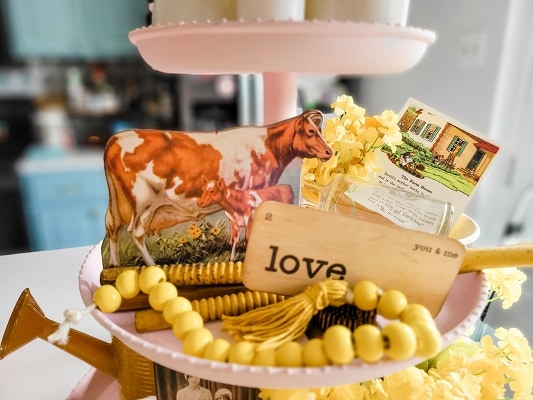 Vintage Farmhouse Tiered Tray With Be My Valentine Flash Card