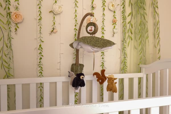 DIY Baby Mobile With Forest Animals