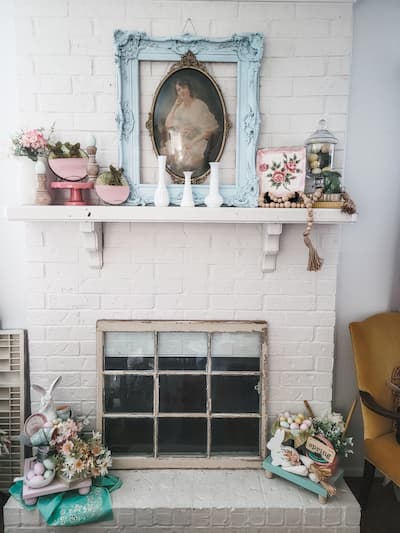 Easily Decorate A Beautiful Easter Mantel For Spring Time