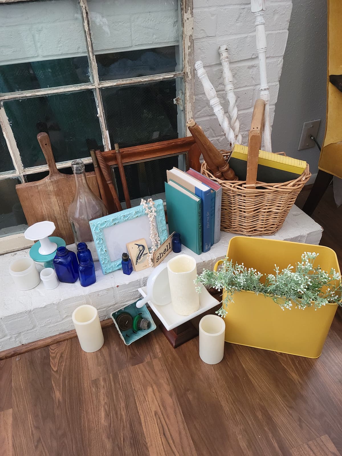 Decor pieces for summer decorating