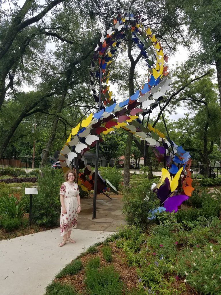 Butterfly sculpture botanical gardens grapevine texas