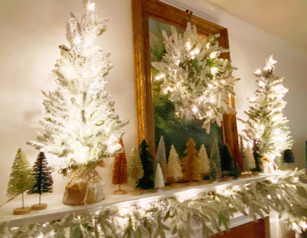 Mantel with wreath, small tree and garland