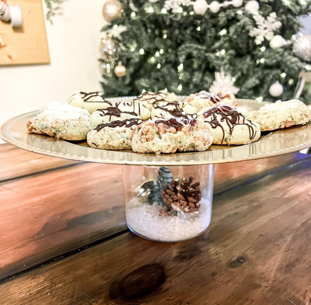 Cookie Plate with Snow Glob Base