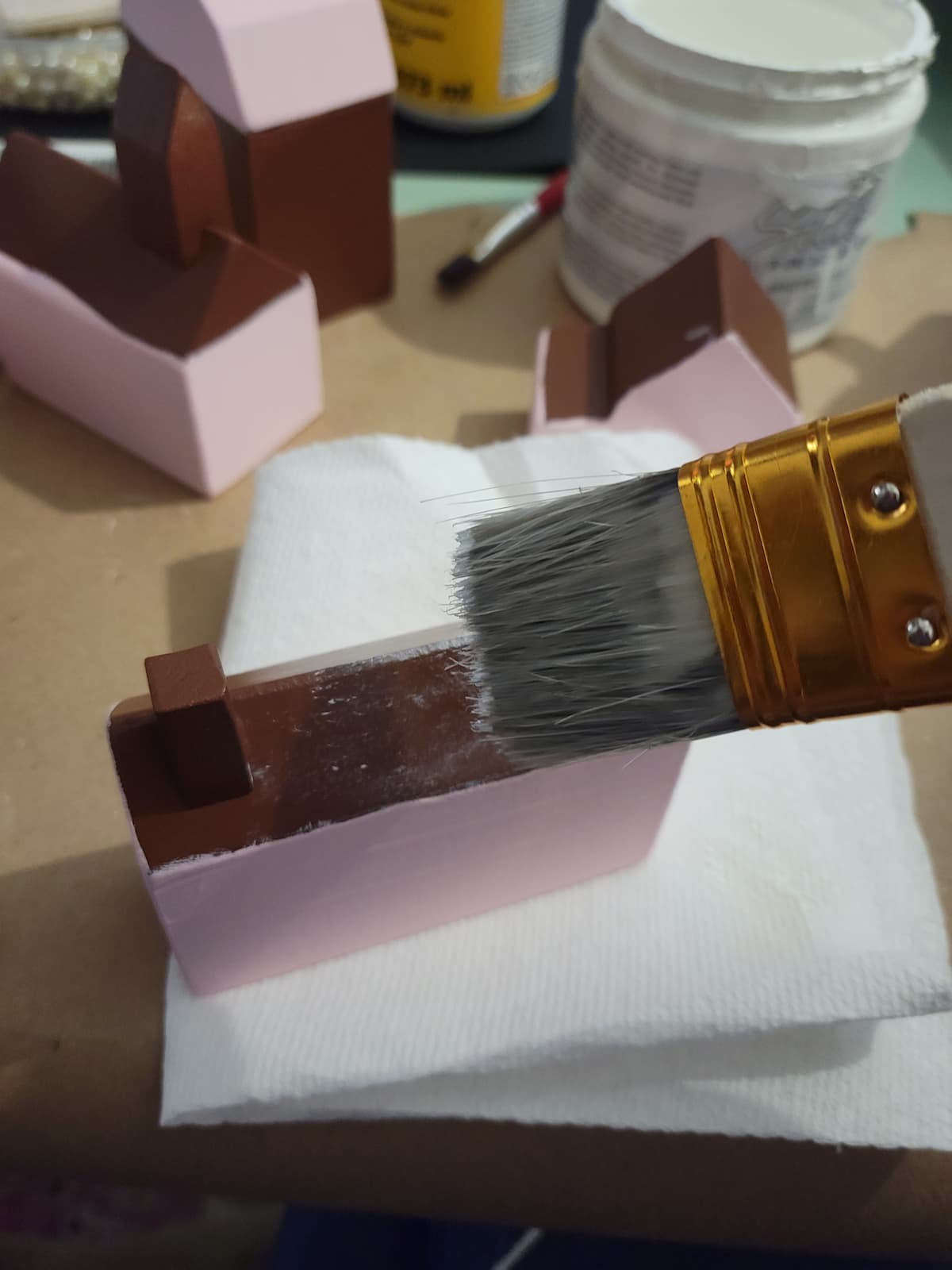 dry brush paint on gingerbread houses