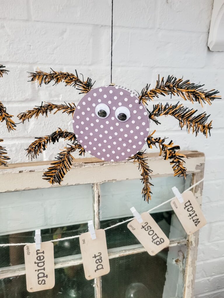 DIY Spider and vintage flashcards