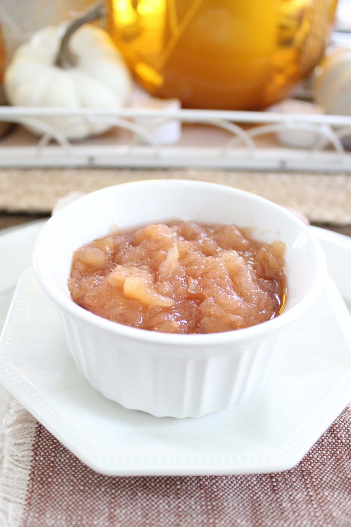 white bowl of applesauce