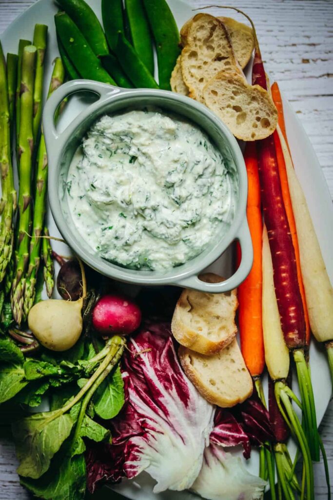 vegetable tray with dip