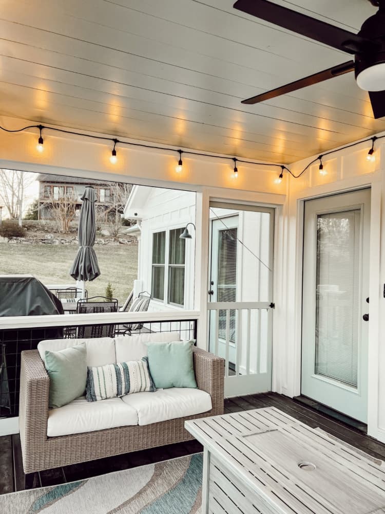 screened porch