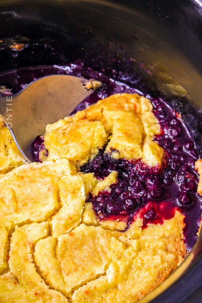 blueberry cobbler