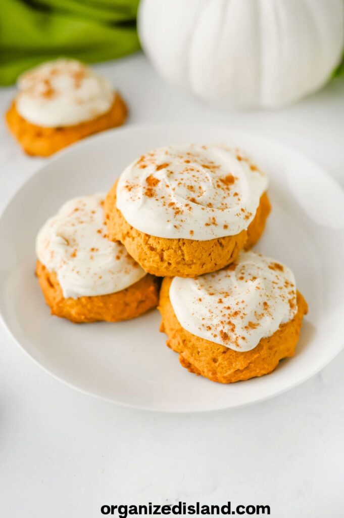 plate with cookies