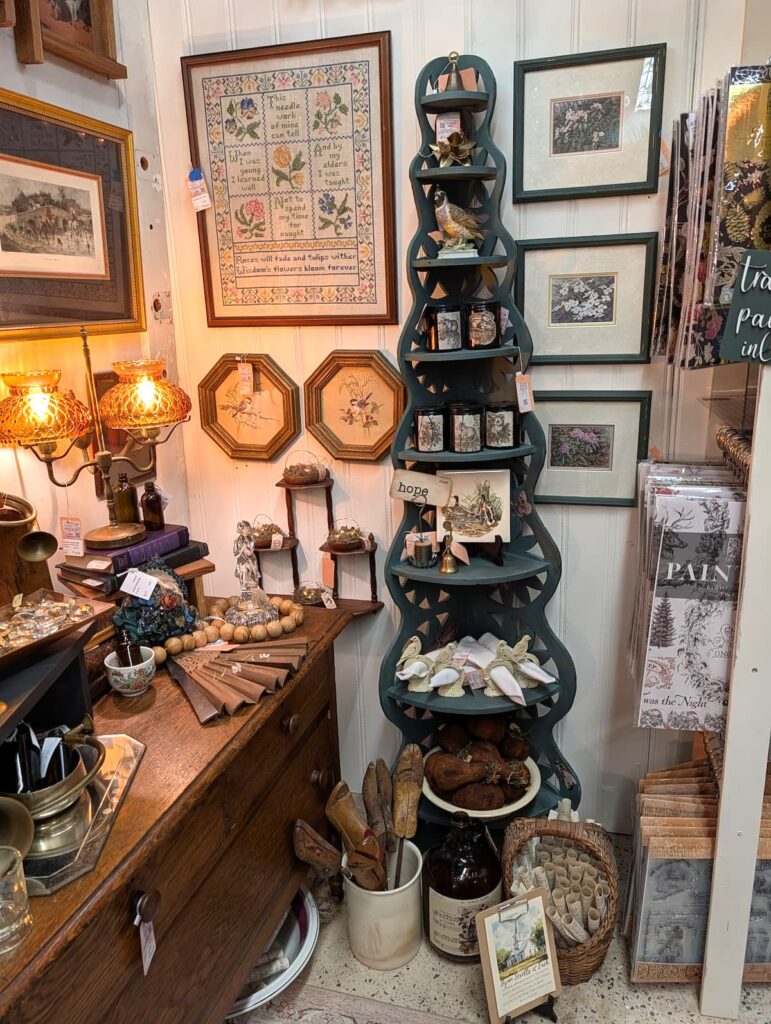vintage booth display