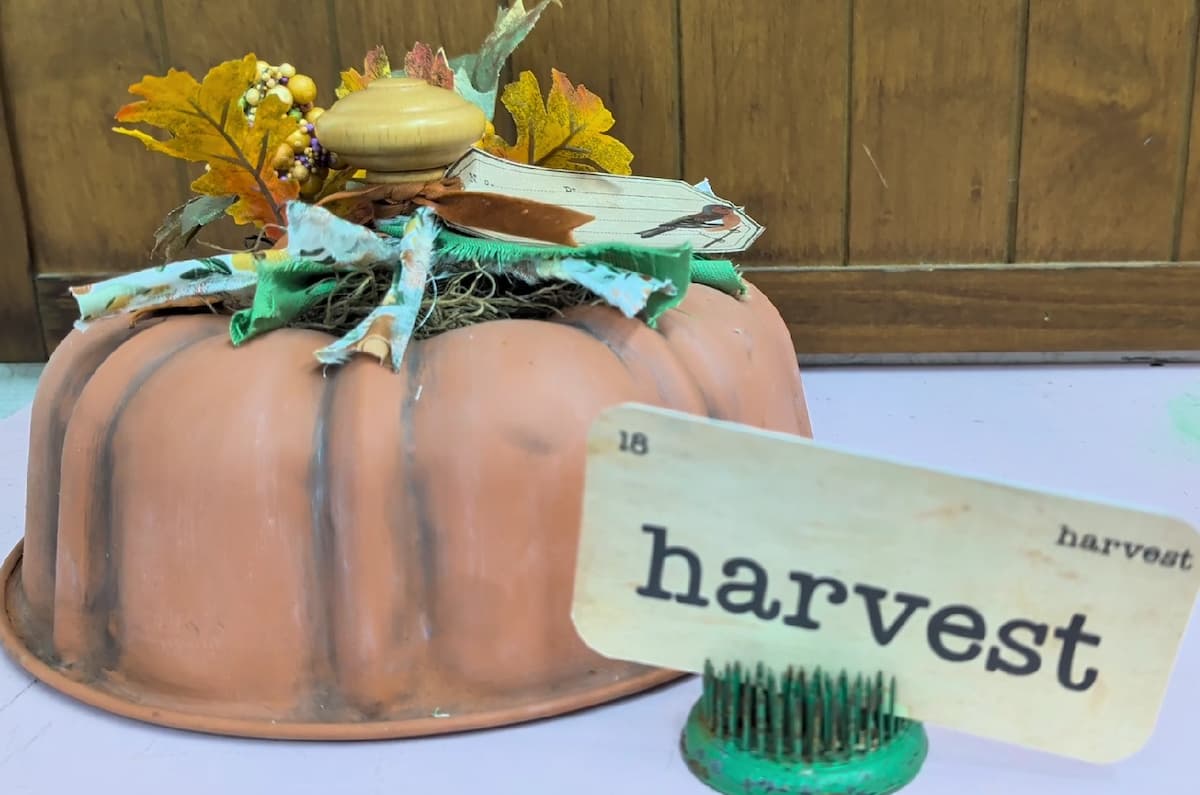 bundt pan pumpkin