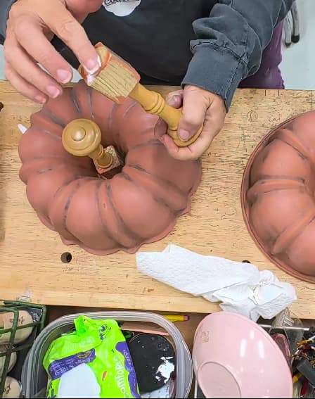 attaching spindles for bundt pan pumpkin