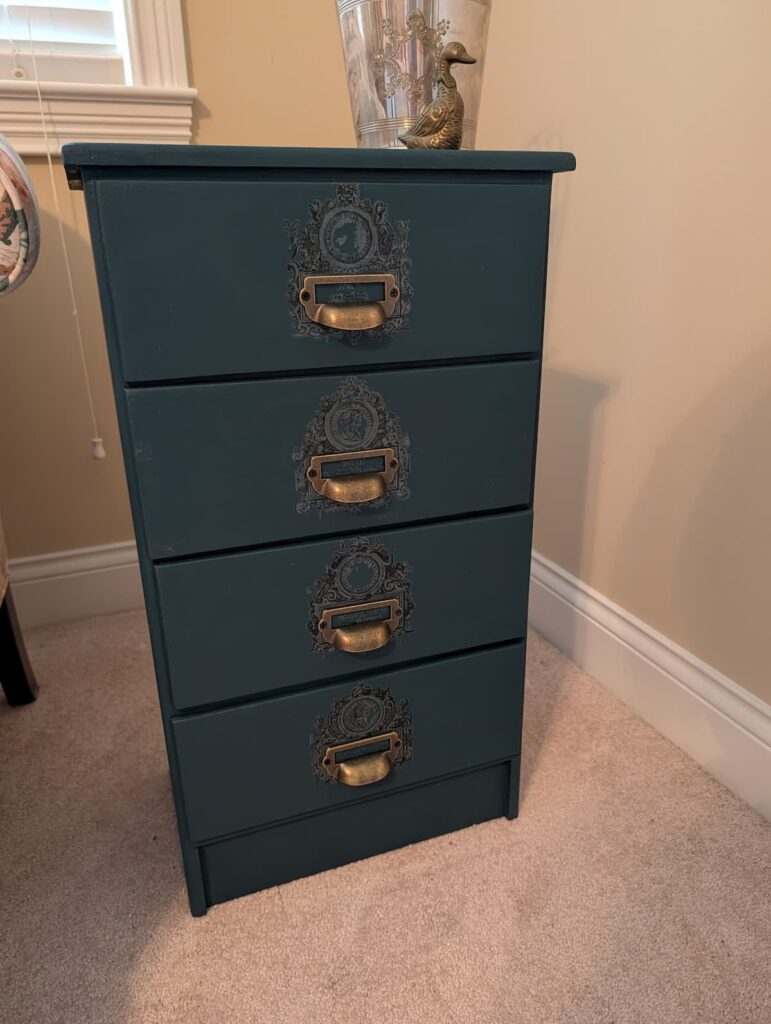 Finished side table with Dixie belle paint and IOD transfers